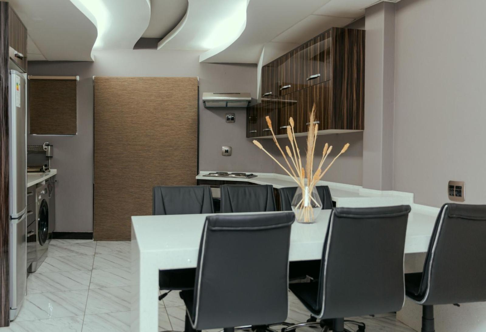 Monte La Vue Hotel Сэндтон Экстерьер фото
